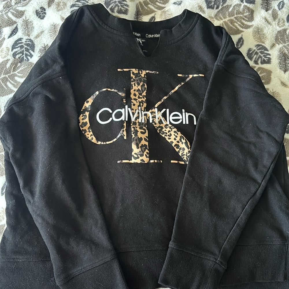Calvin Klein M